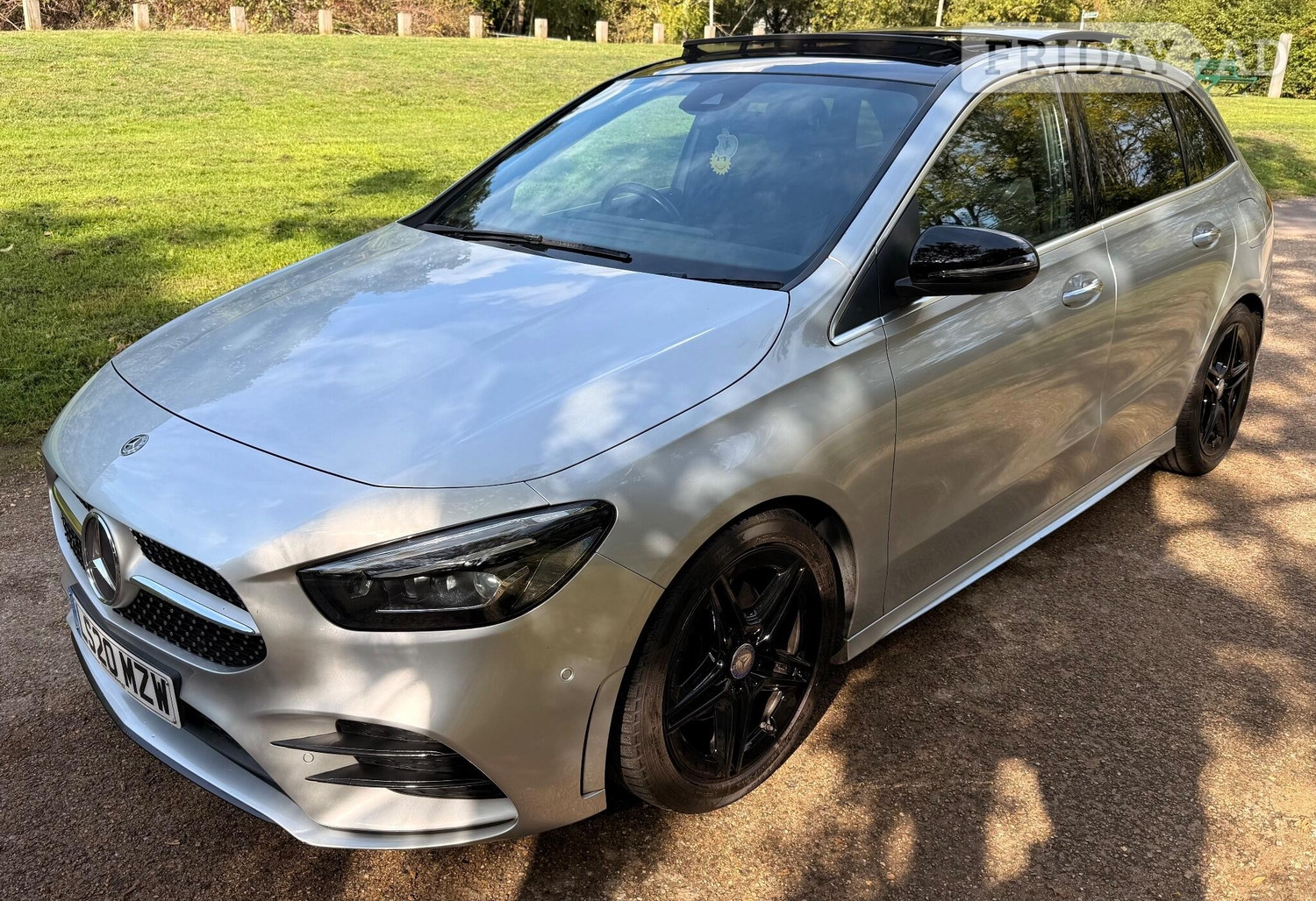 [ berth ]Mercedes-Benz B Class