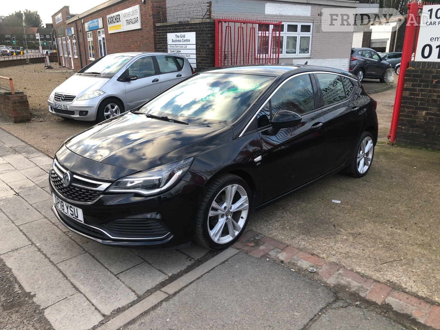 [ berth ]Vauxhall Astra