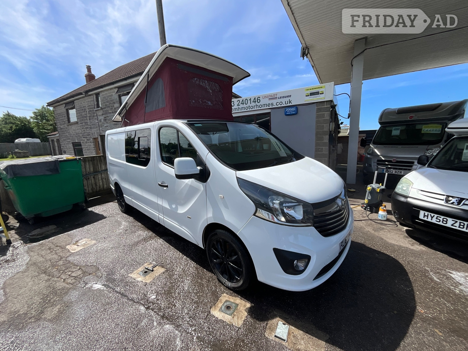 [ berth ]Vauxhall Vivaro