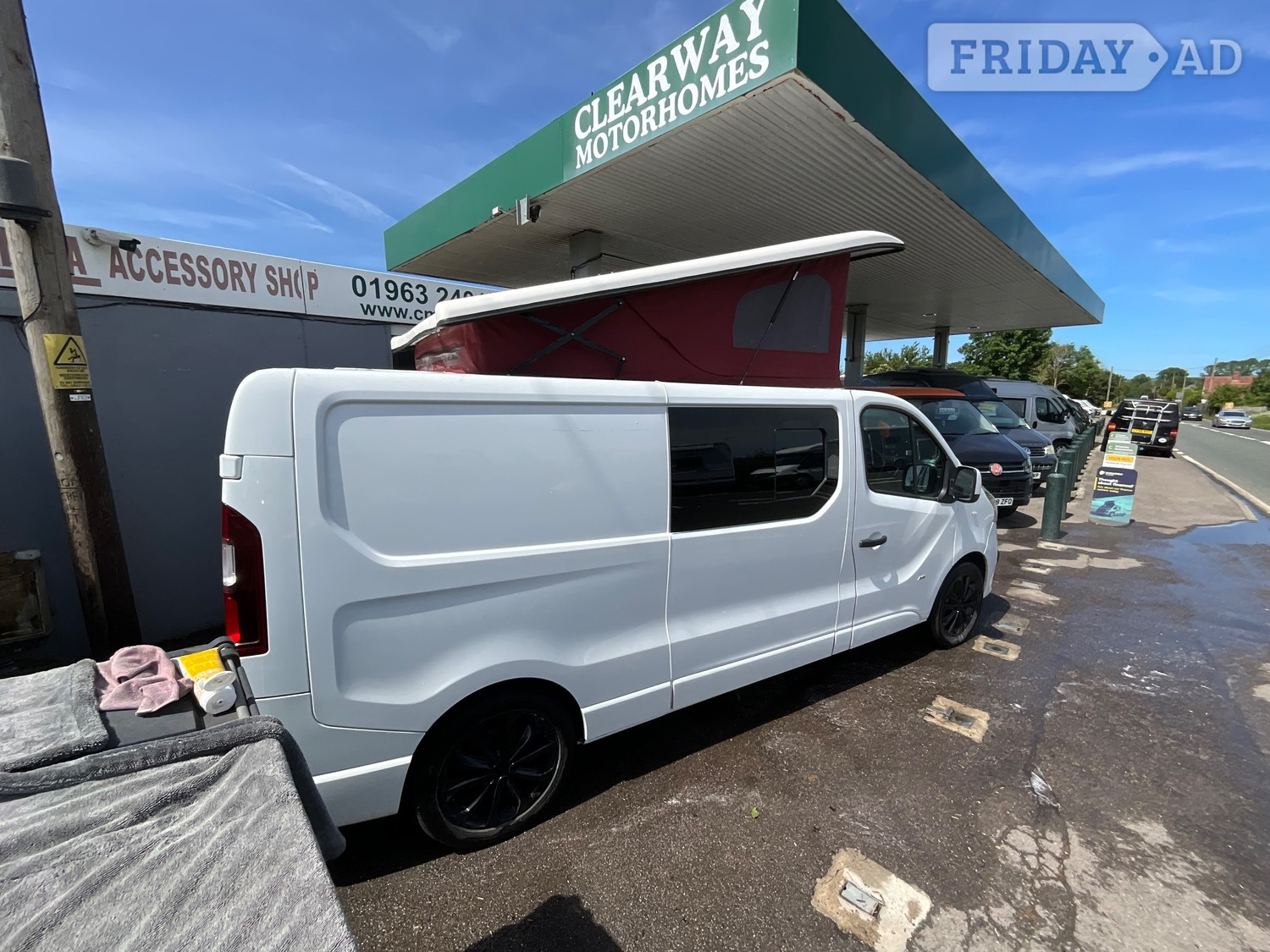 Vauxhall Vivaro 2016 - Motorhomes & Caravans in Somerton
