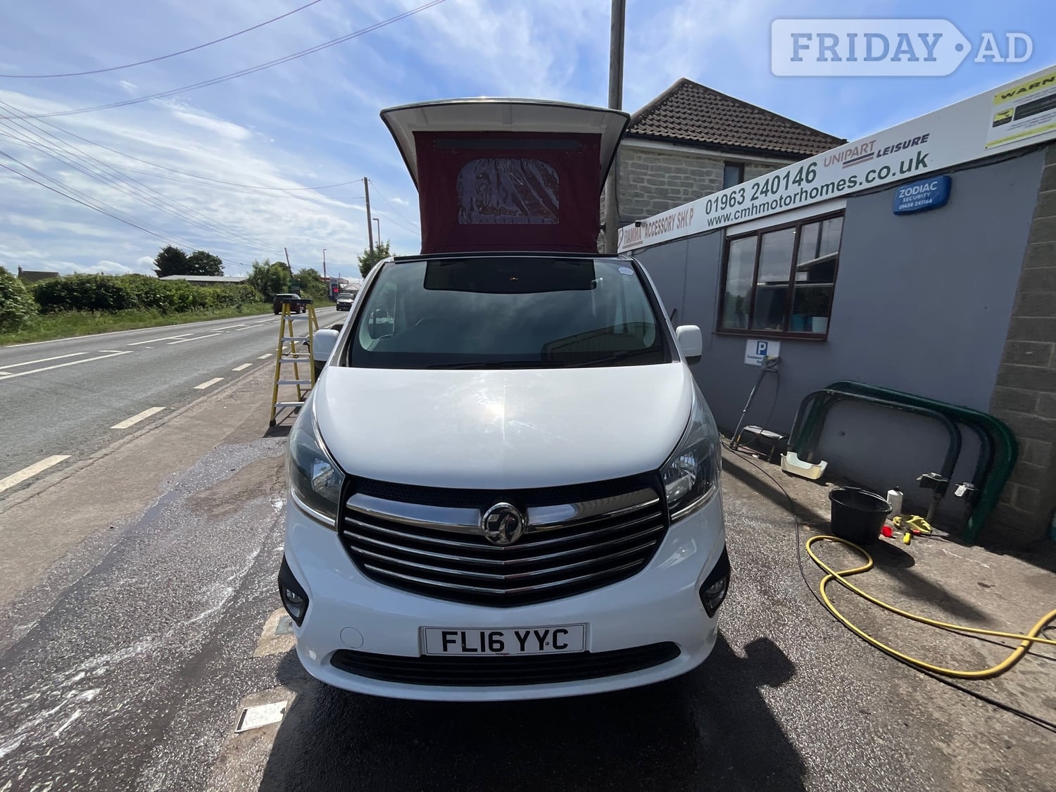 Vauxhall Vivaro Somerton