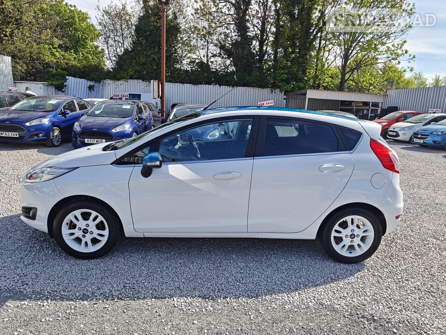 Ford Fiesta 2016 - Cars