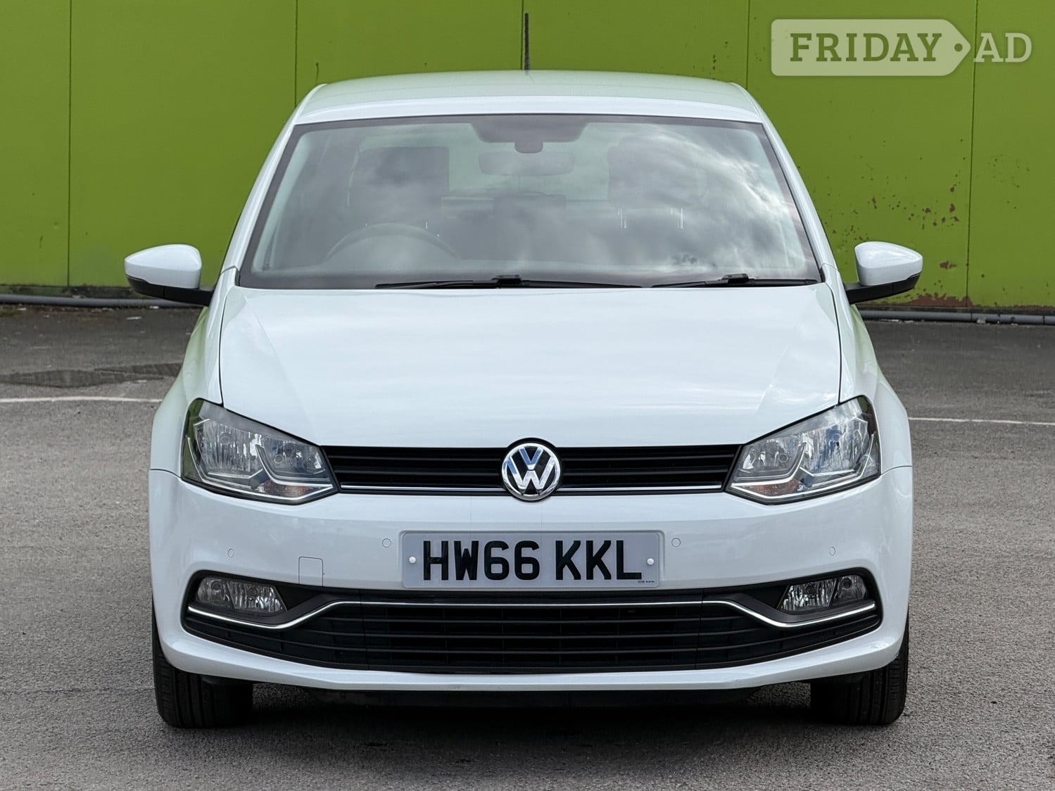 [ berth ]Volkswagen Polo