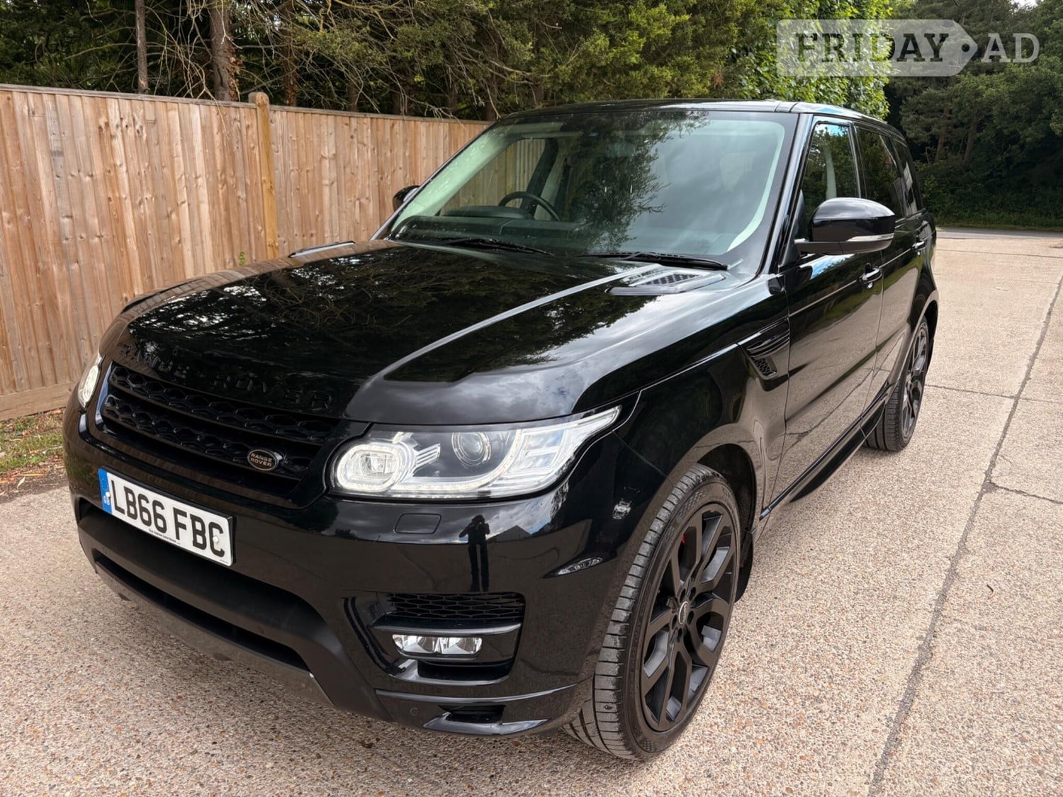 Land Rover Range Rover Sport 2016 - Cars in Tonbridge