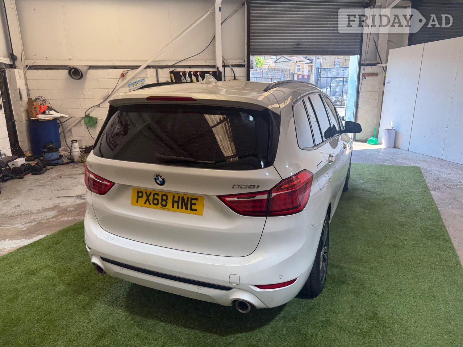 [ berth ]BMW 2 Series Gran Tourer