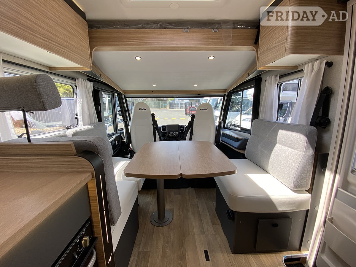 Pilote Galaxy G740 FC Evidence  2026 for sale - Motorhomes & Caravans