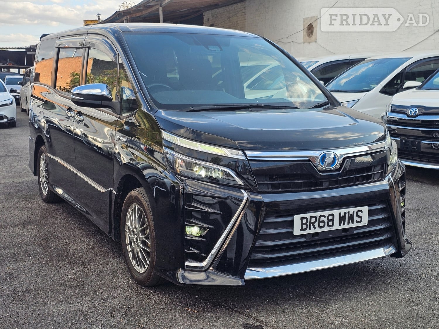 [ berth ]Toyota Voxy