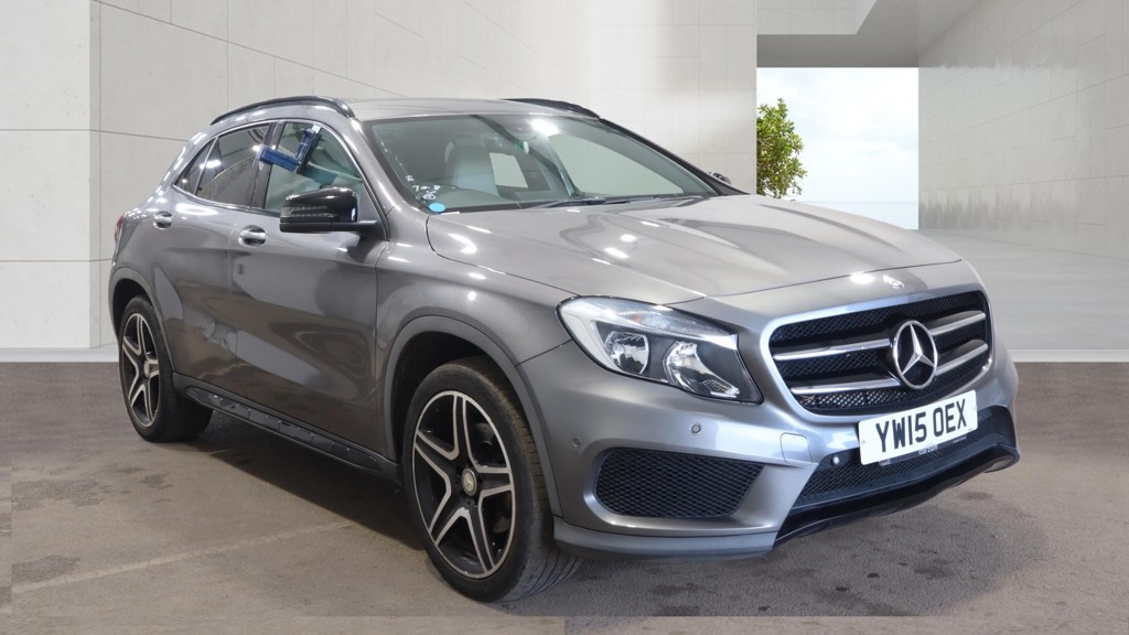 Mercedes-Benz GLA 2015 in Hillingdon