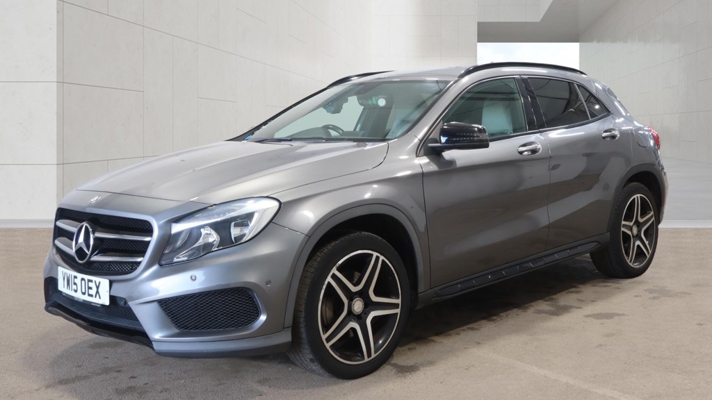 [ berth ]Mercedes-Benz GLA