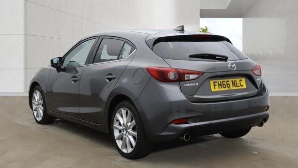 Mazda 3 2016 - Cars