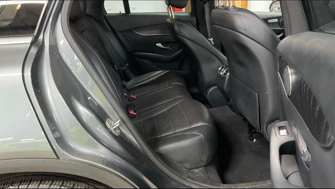 [ berth ]Mercedes-Benz GLC