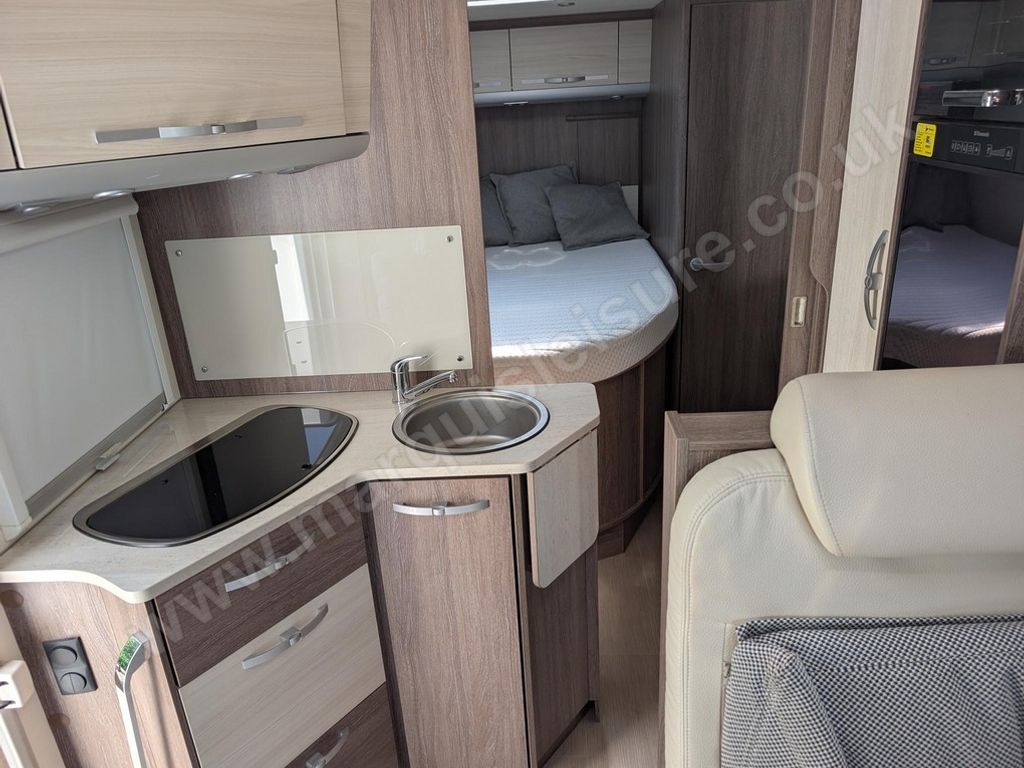 Burstner Nexxo T665 2017 for sale - Motorhomes & Caravans in Northampton
