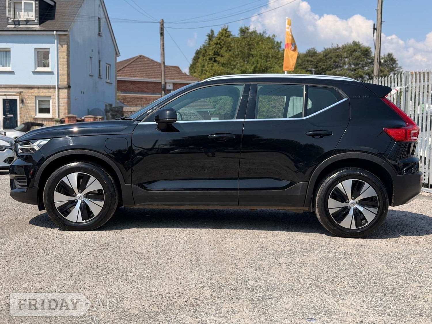 Volvo XC40 2022 - Cars