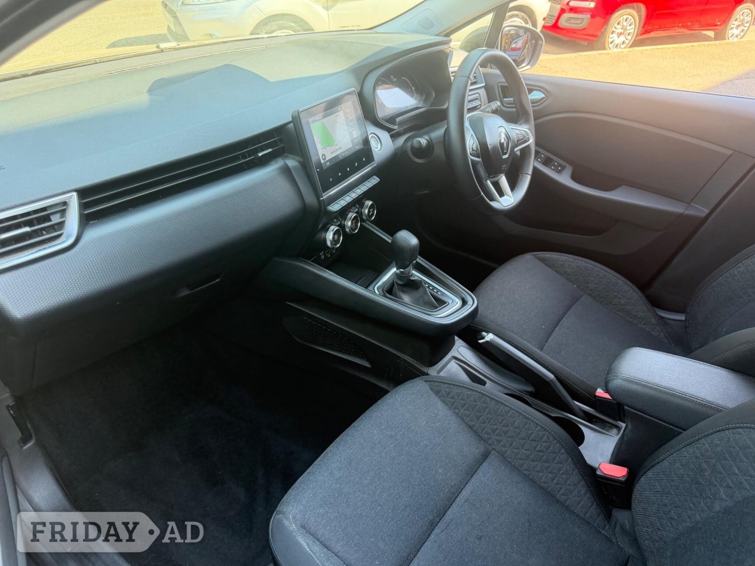 Renault Clio 2022 - Cars