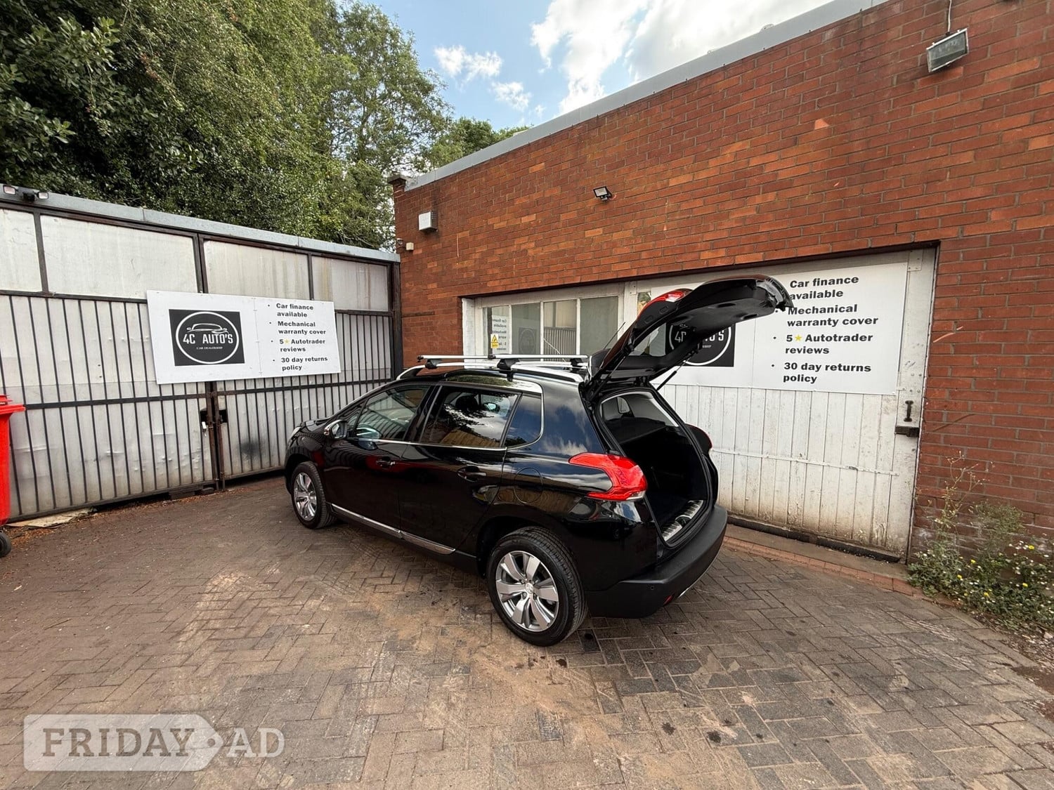 Peugeot 2008 2015 - Cars