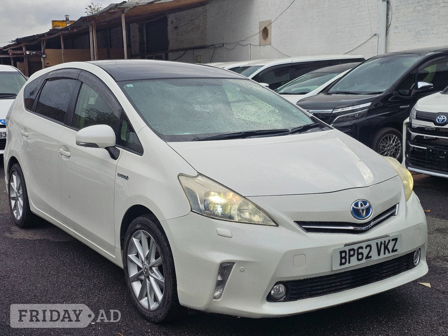 [ berth ]Toyota Prius+