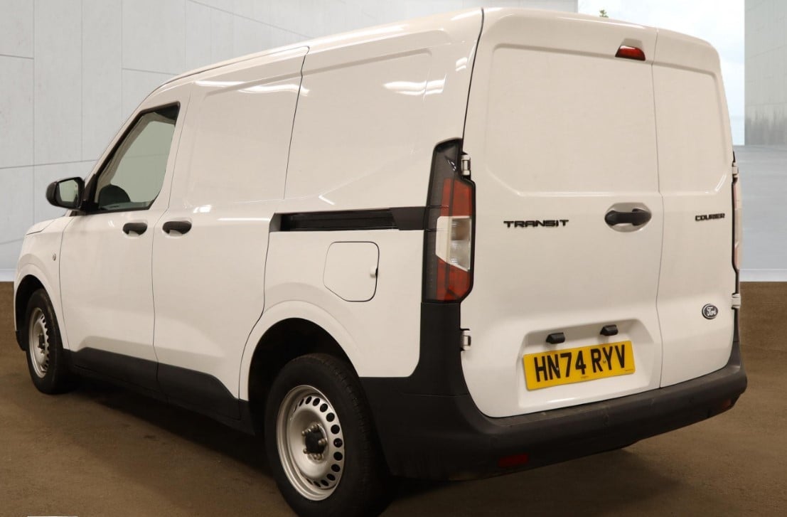 Ford Transit Courier 2025 - Vans & Commercial Vehicles