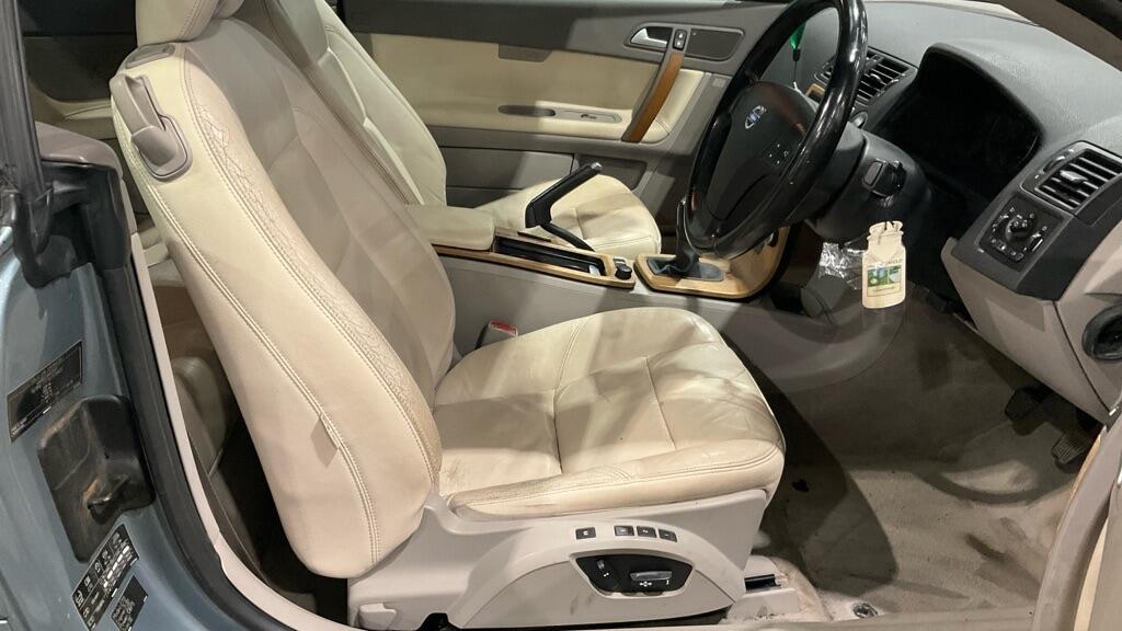 Volvo C70 2009 - Cars