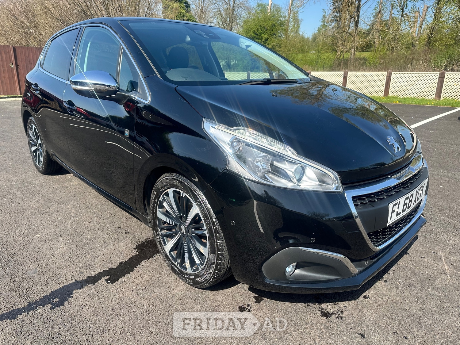 Peugeot 208 2019 in Slough