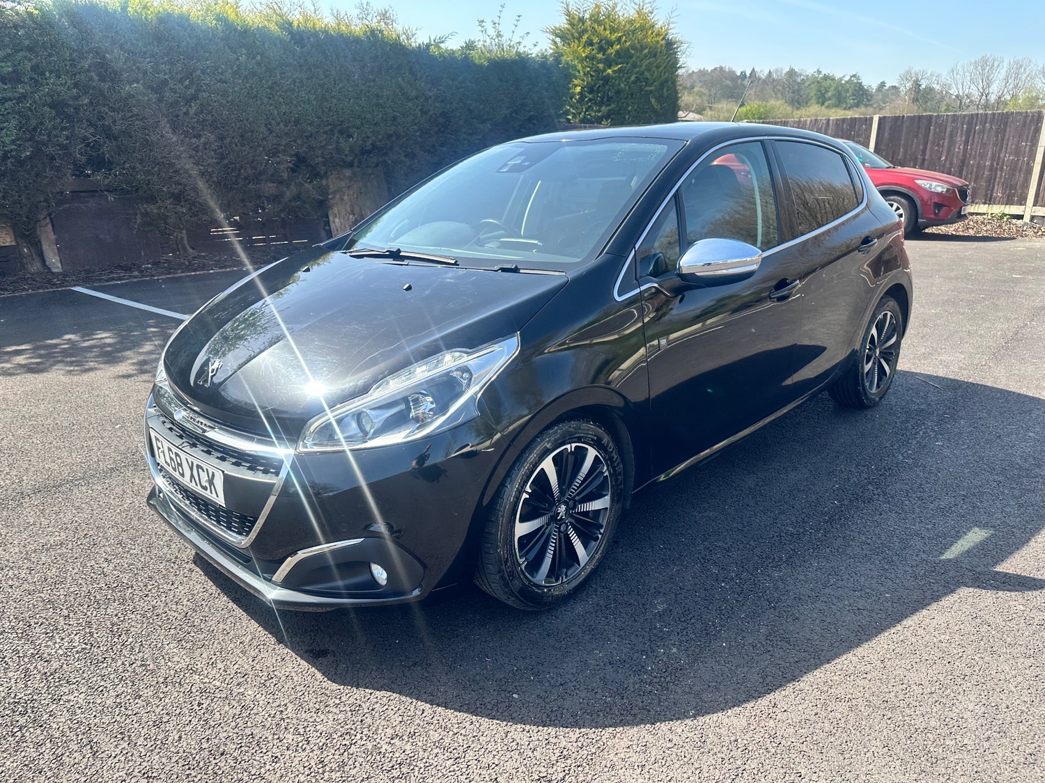 Peugeot 208 2019 - Cars
