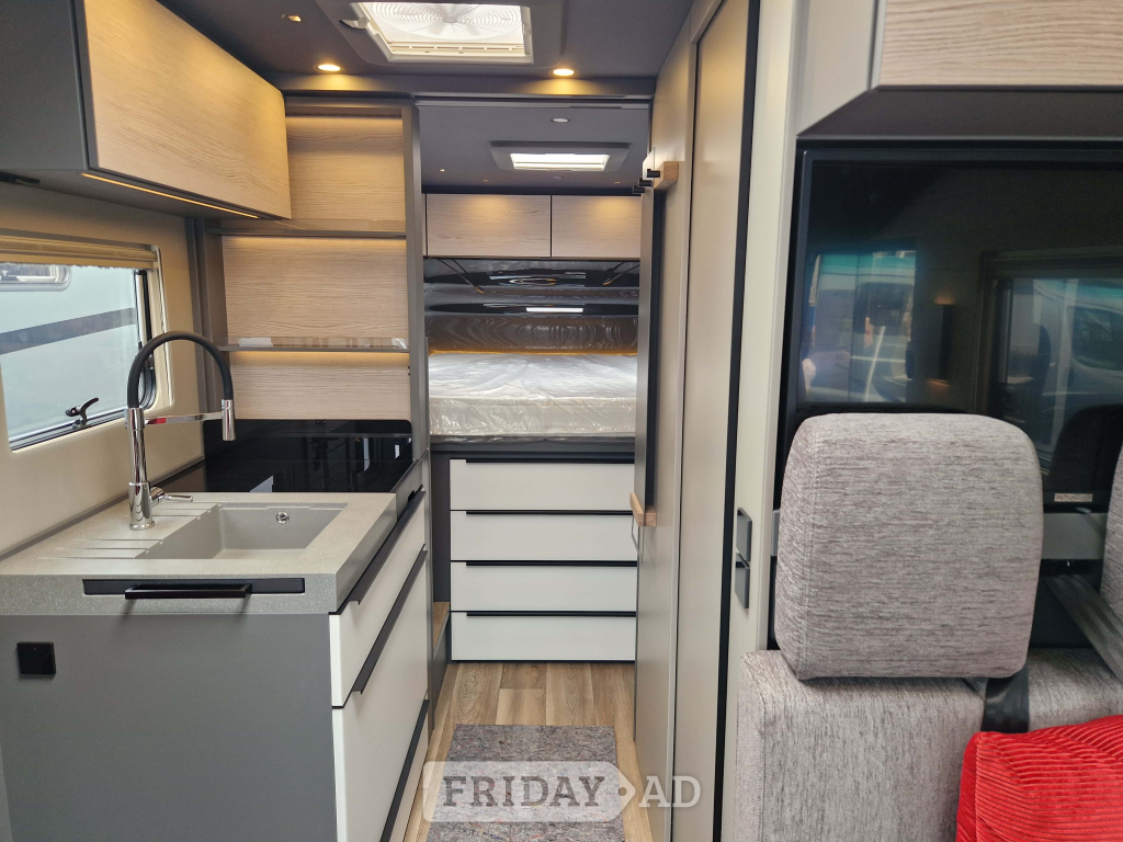 Niesmann + Bischoff iSmove 7.3 F 2025 for sale - Motorhomes & Caravans