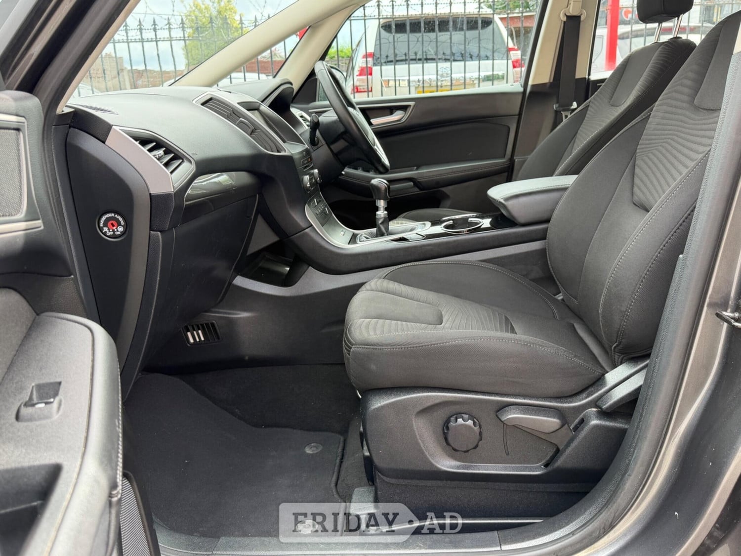 Ford S-Max 2016 - Cars
