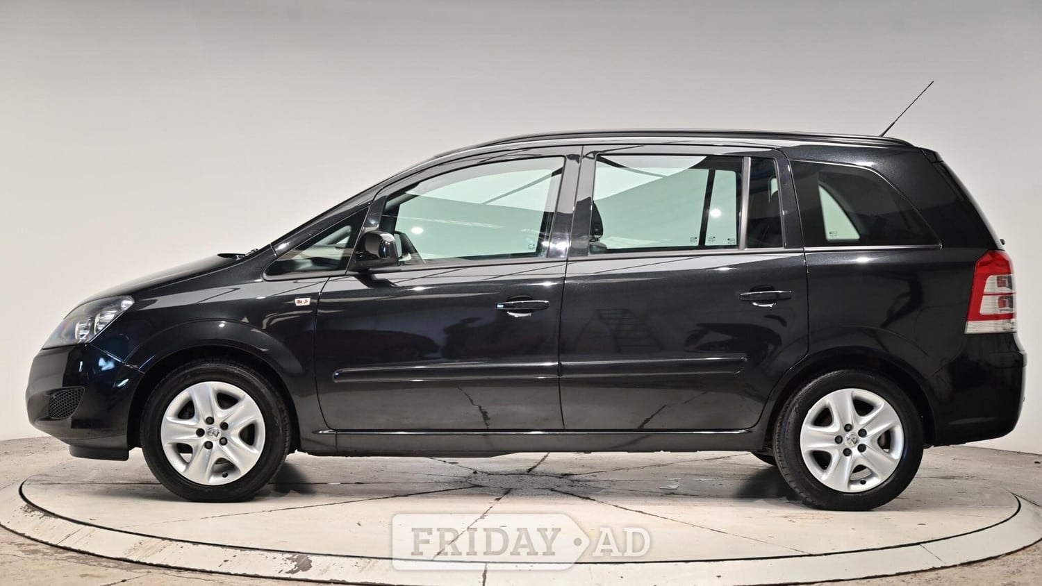 [ berth ]Vauxhall Zafira