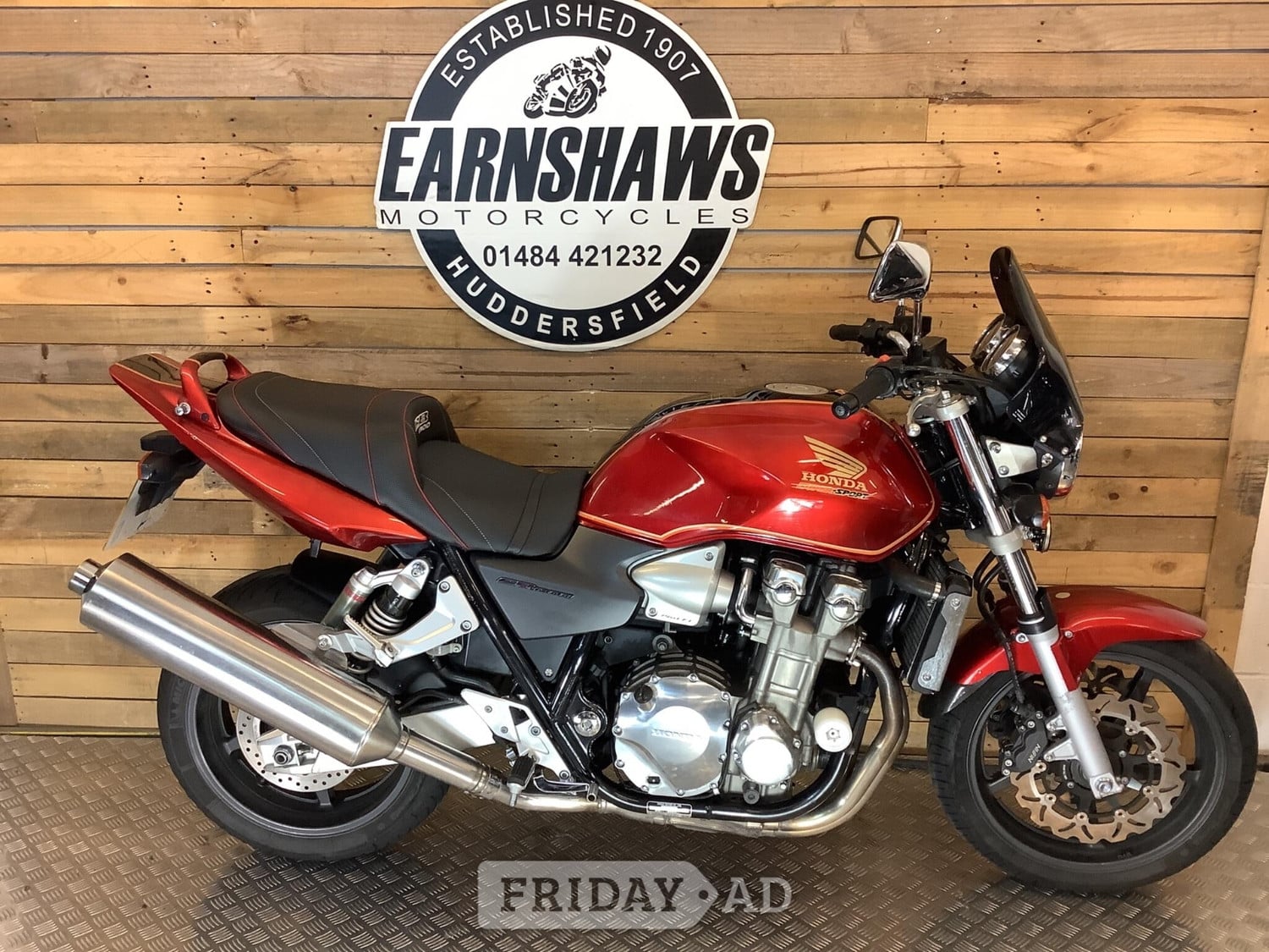 Honda CB 2003 in Huddersfield