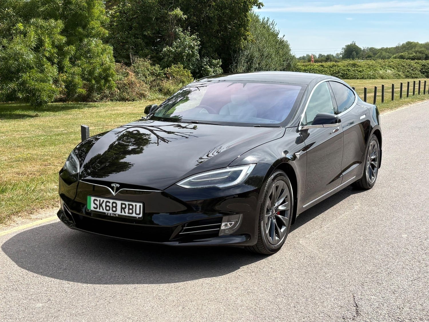 Tesla Model S 2018 - Cars