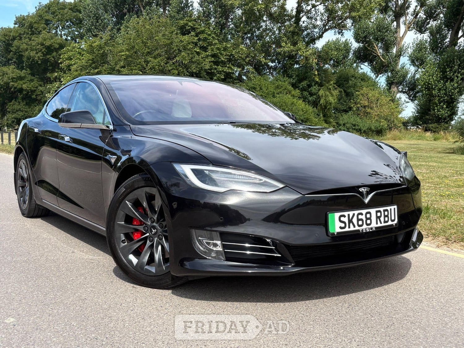 Tesla Model S 2018 in Wantage