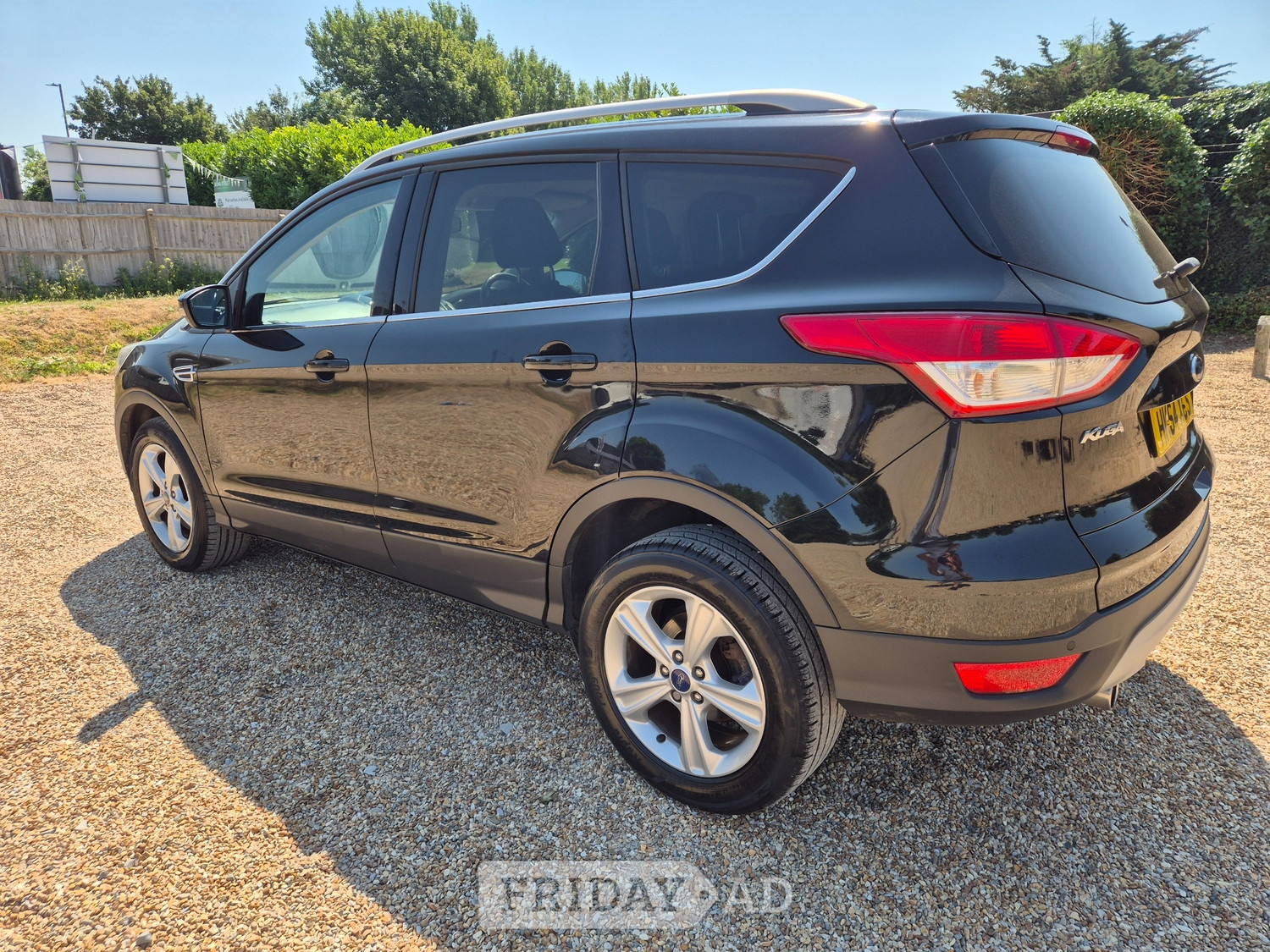 [ berth ]Ford Kuga