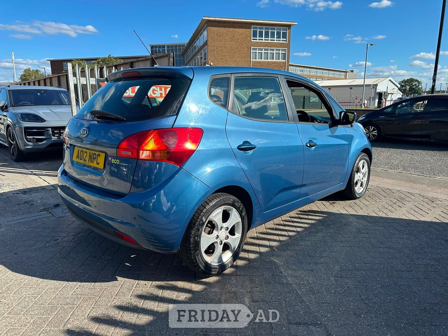 Kia Venga 2012 - Cars in Slough