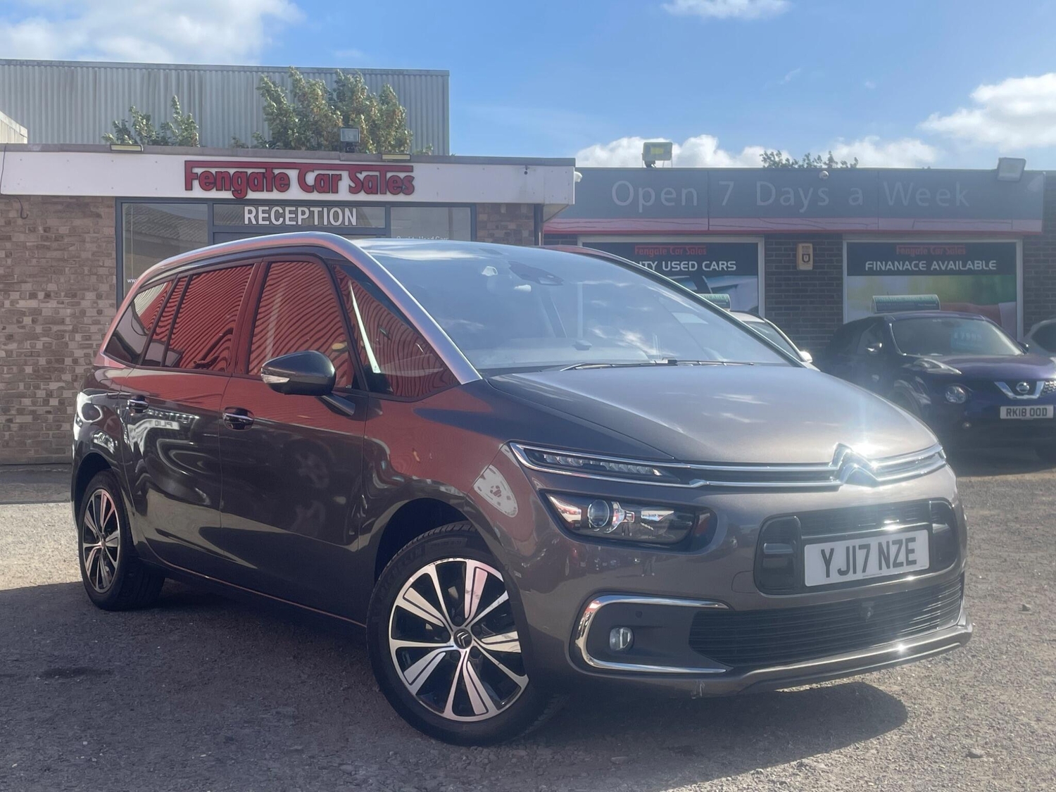 Citroen Grand C4 Picasso 2017 - Cars in Peterborough