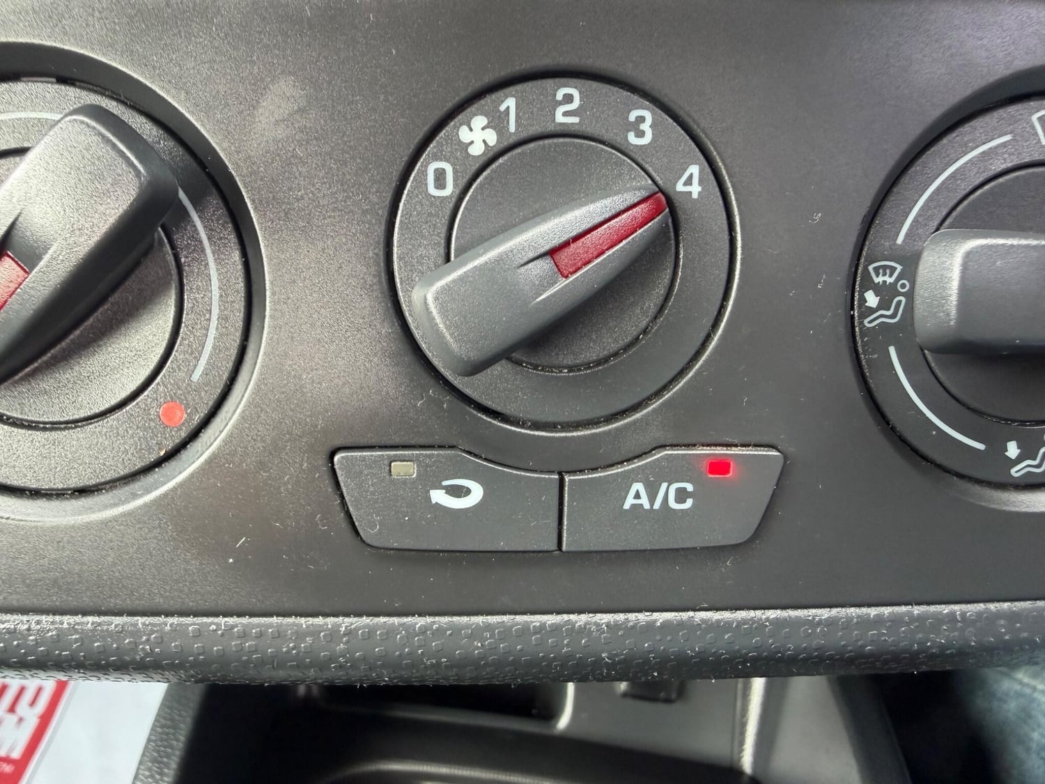 [ berth ]SEAT Ibiza