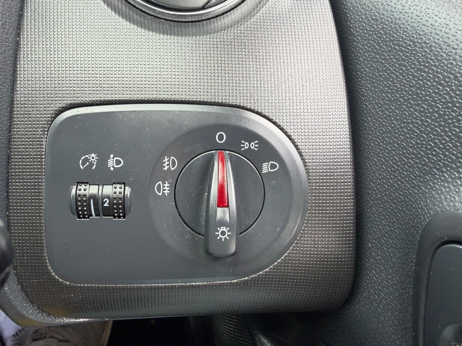 SEAT Ibiza 2015 - Cars