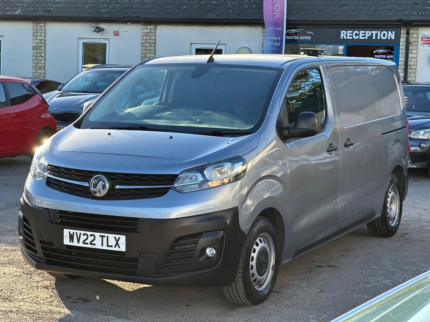 [ berth ]Vauxhall Vivaro