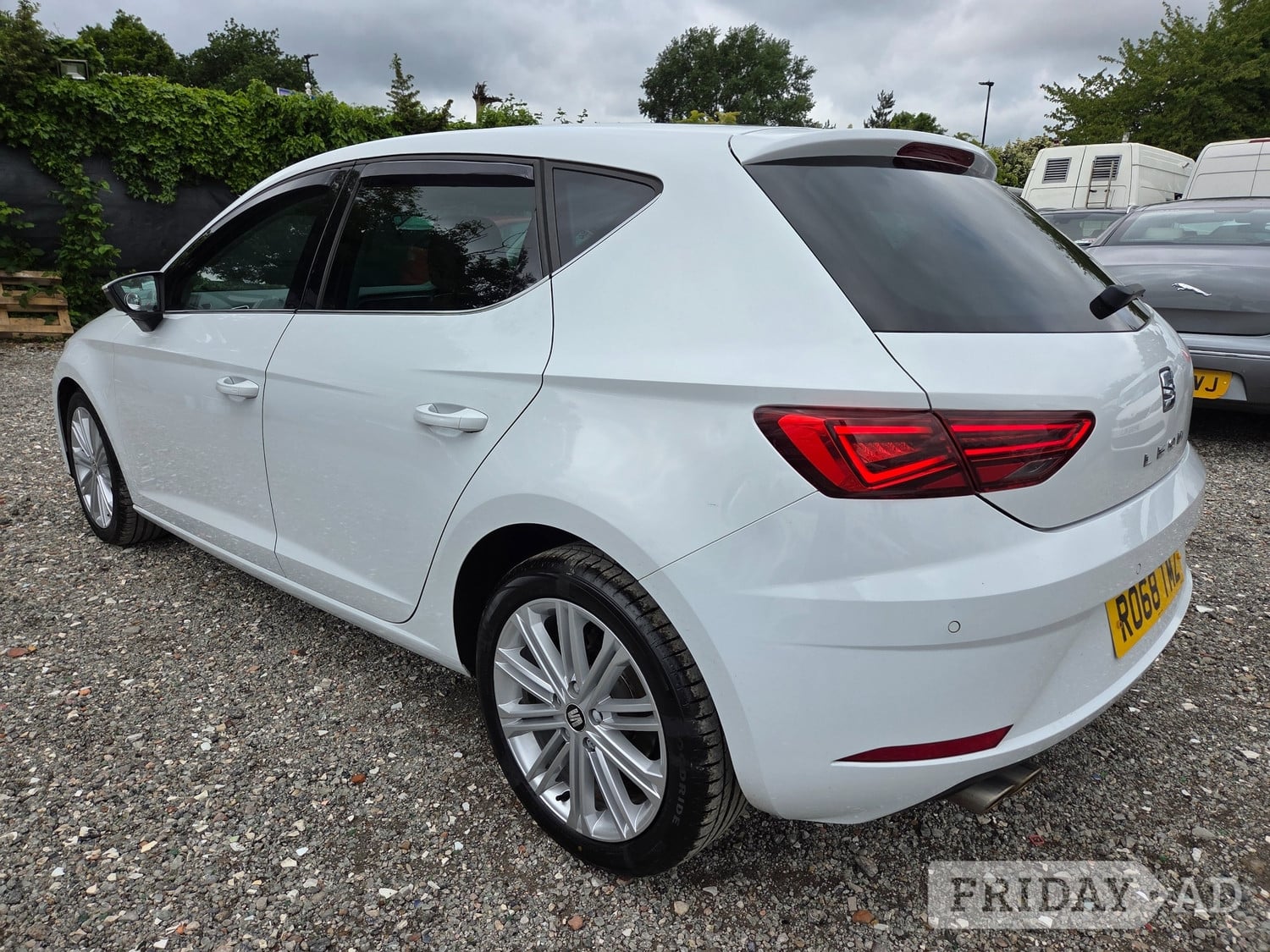 SEAT Leon 2018 - Cars