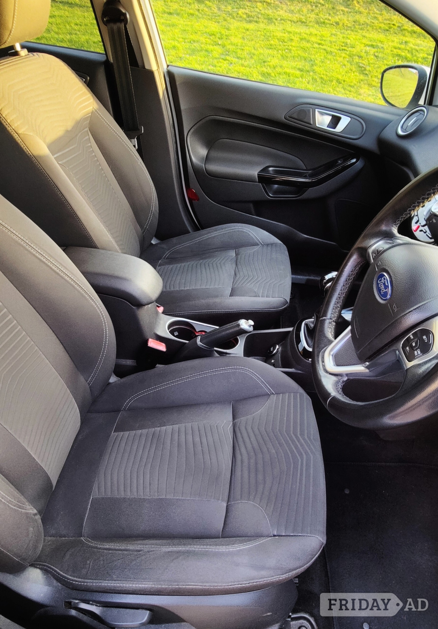 Ford Fiesta 2014 - Cars