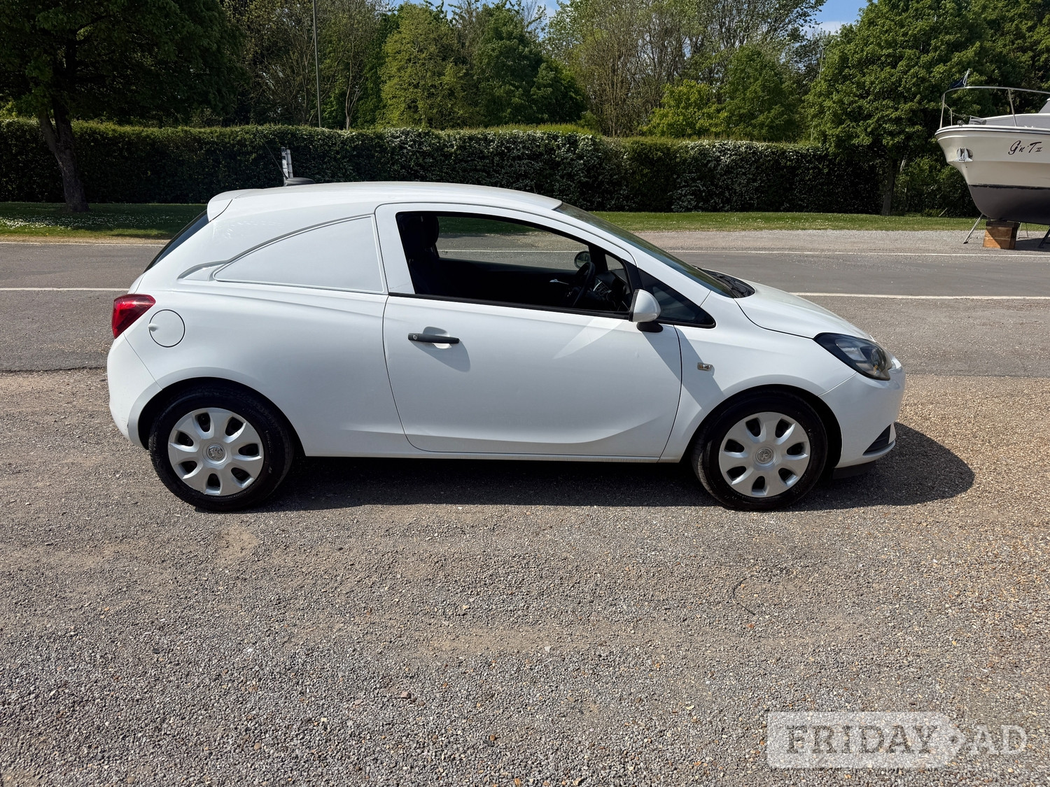 [ berth ]Vauxhall Corsa Van