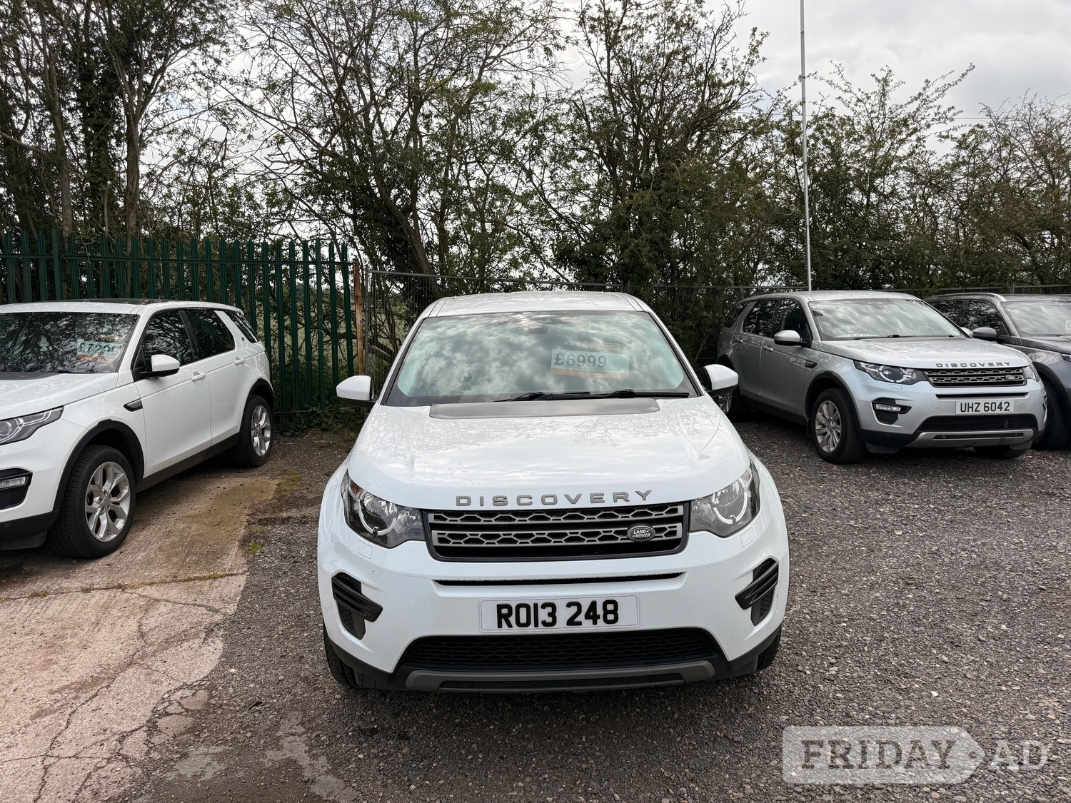 [ berth ]Land Rover Discovery Sport