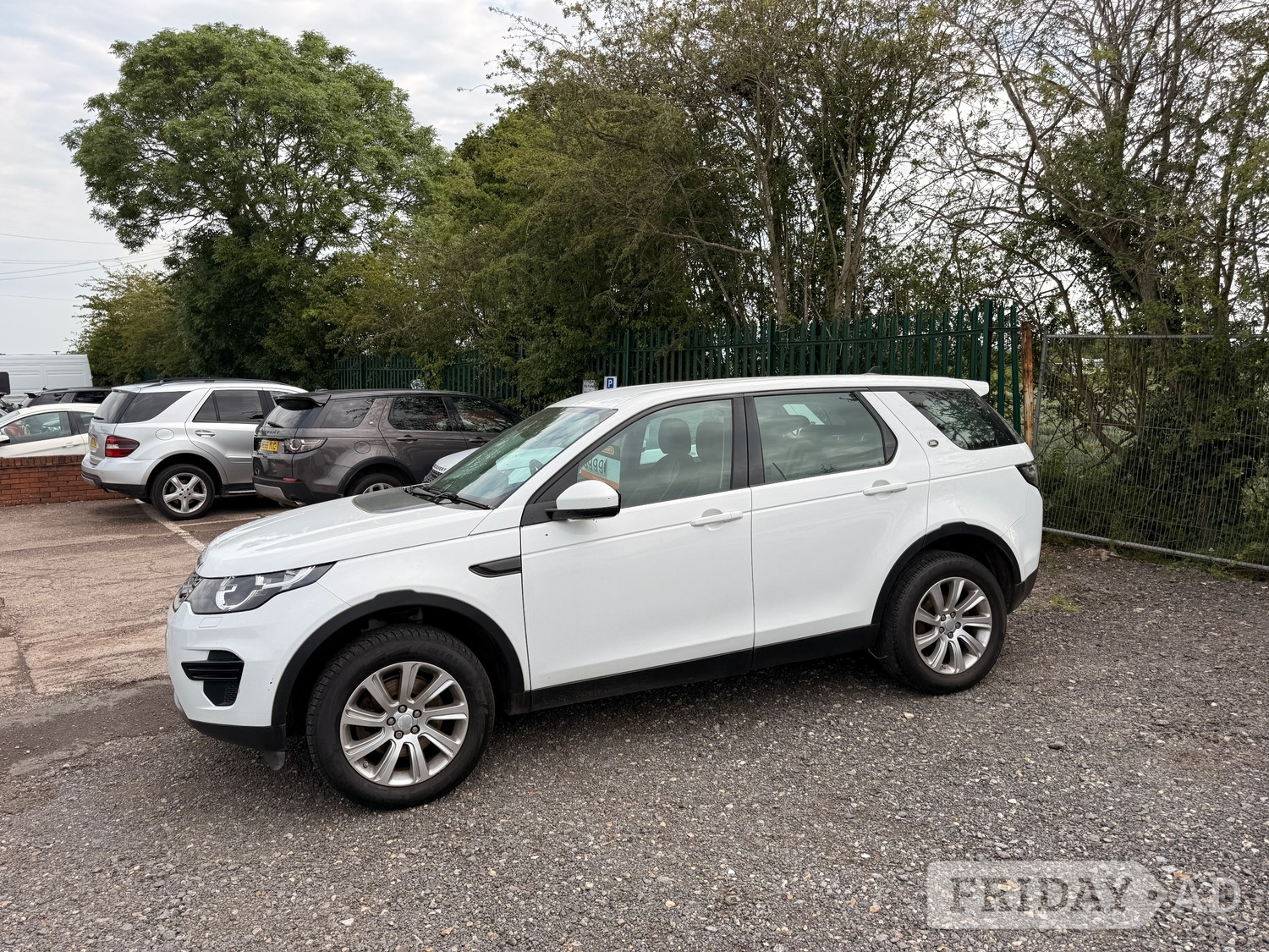 Land Rover Discovery Sport 2015 - Cars