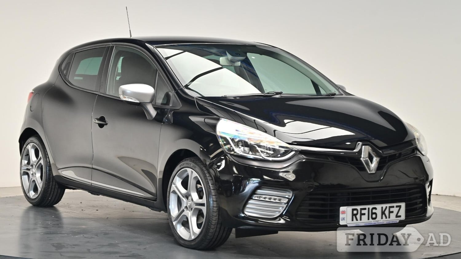 Renault Clio 2016 in Cullompton