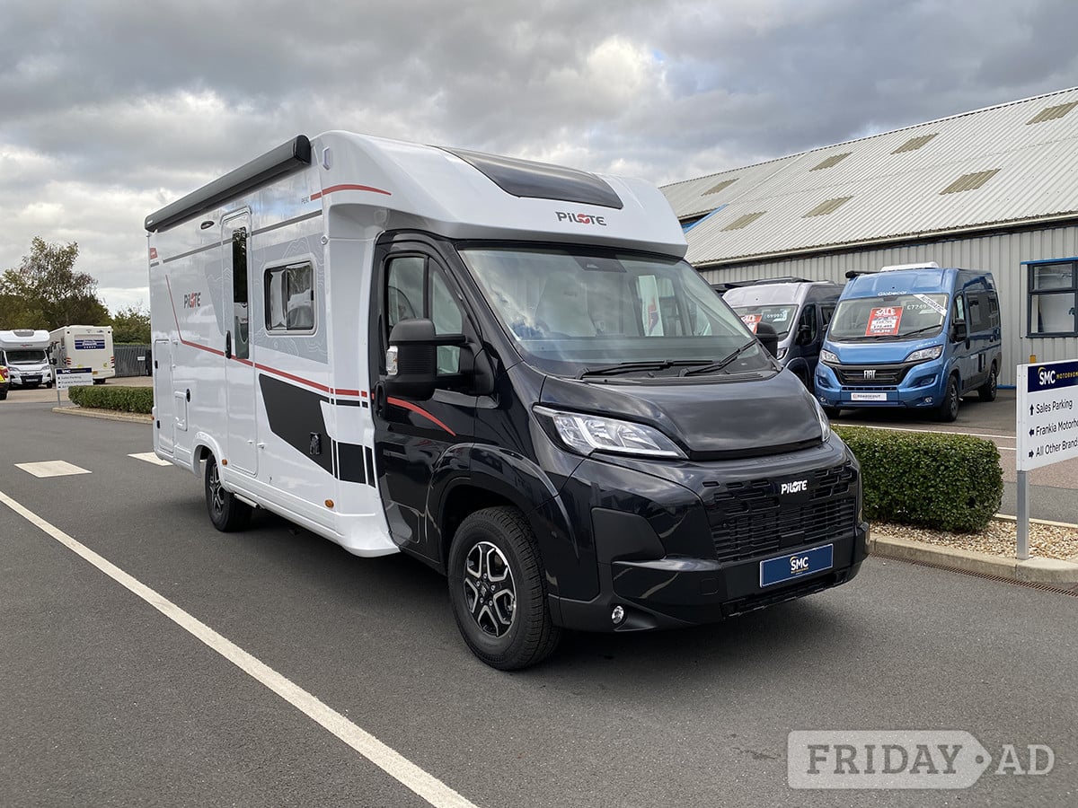 Pilote Evidence P690D 2026 for sale in Newark