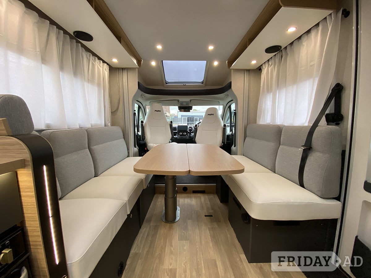 Pilote Evidence P690D 2026 for sale - Motorhomes & Caravans in Newark