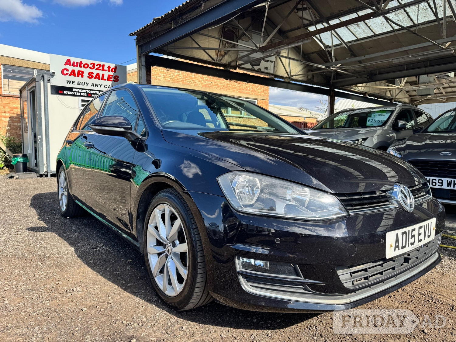 Volkswagen Golf 2015 in West Molesey