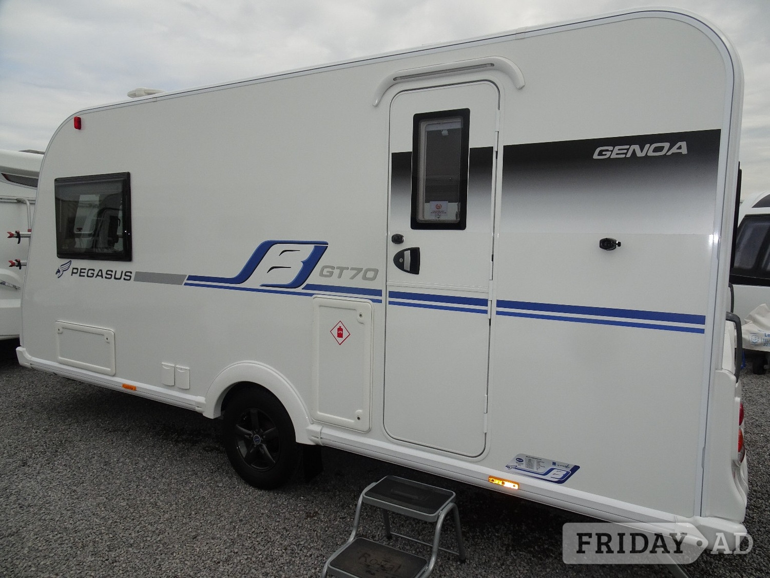 [ berth ]Bailey Pegasus GT70 Genoa