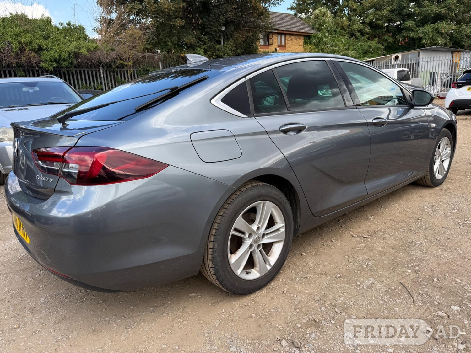 Vauxhall Insignia 2017 - Cars in Slough