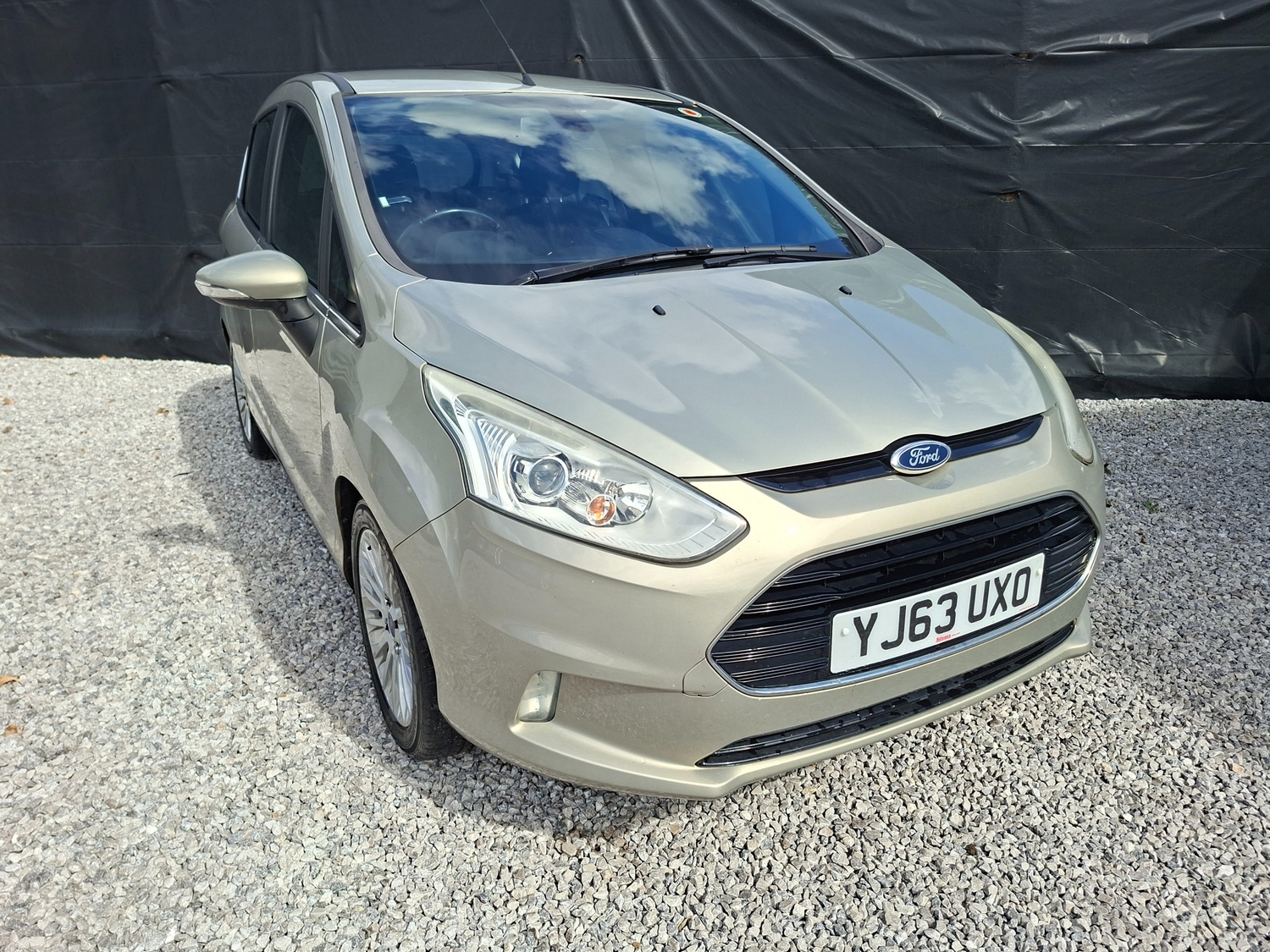 [ berth ]Ford B-MAX