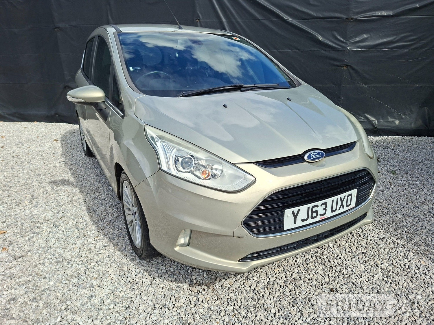 [ berth ]Ford B-MAX