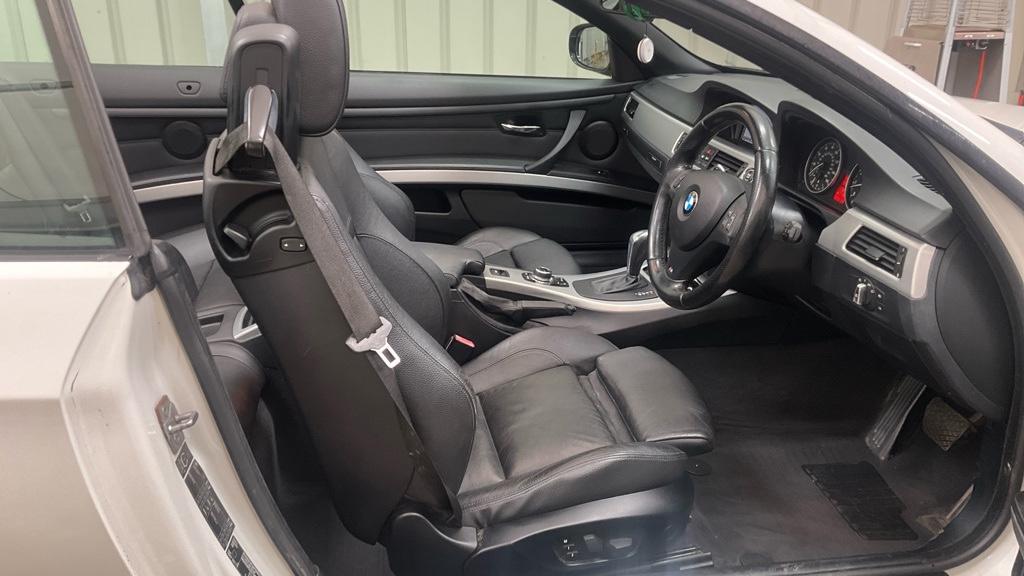 [ berth ]BMW 3 Series